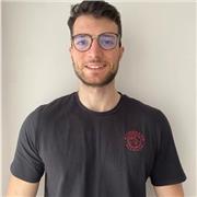 Estudiante de quinto de medicina para dar clases particulares y técnicas de estudio a alumnos de primaria y la ESO